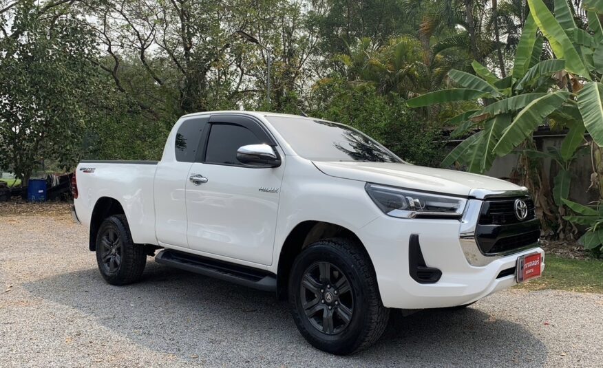 Revo Smartcab 2.4Entry Prerunner ปี 2021