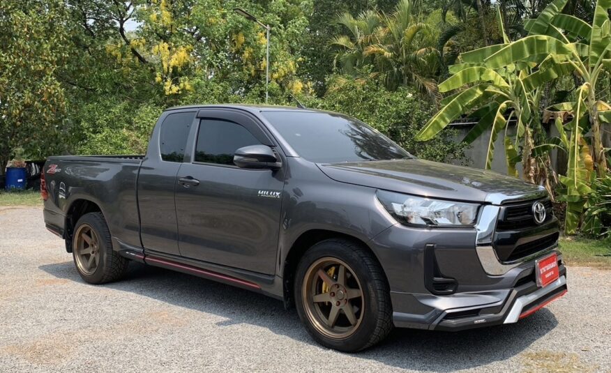 Revo Smartcab 2.4Entry Z-edition ปี 2022