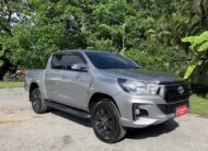 Revo Doublecab 2.4G Prerunner Navi ออโต้ ปี 2015